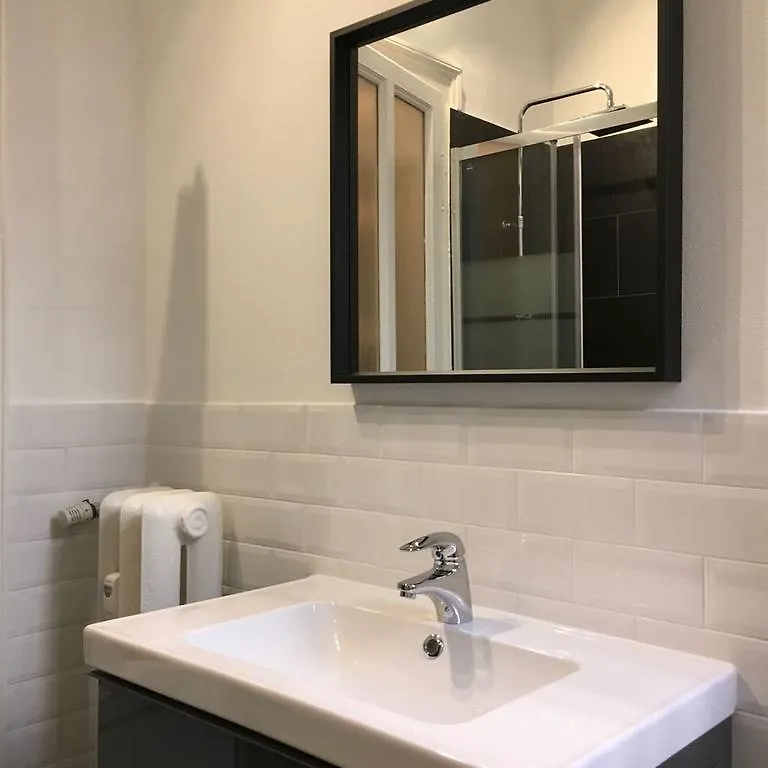 B&B La Casa Di Lara 2*, Milan Italy